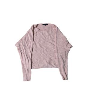 Peach and pink sweater woman’s sized small. Brand is Cyrus. Great condition